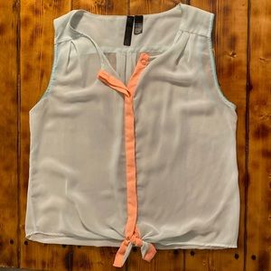 Flowy sleeveless blouse